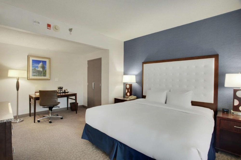 DoubleTree By Hilton Hotel Little Rock Image 6